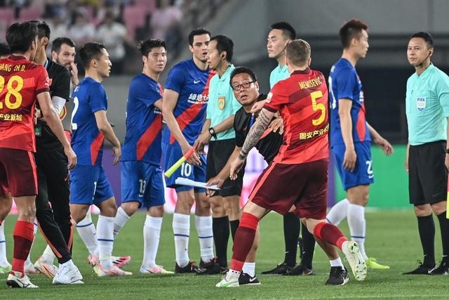 AC米兰应重视主要赛事，替补上场不应成为常态